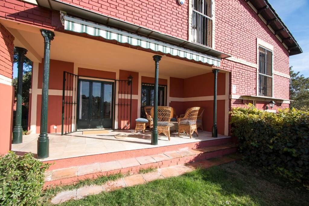 Preciosa Villa De Campo / Wonderful Country Villa Сан-Агустін-дель-Гуадалікс Екстер'єр фото